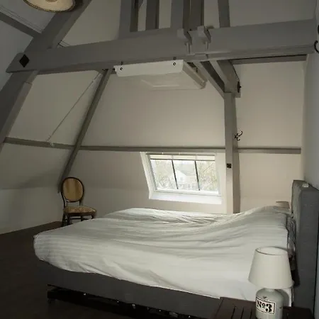 ベッド・アンド・ブレックファスト Groepsaccommodatie De Pastorie