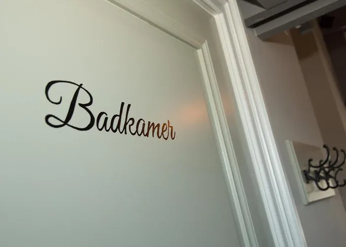 Bed and Breakfast Groepsaccommodatie De Pastorie