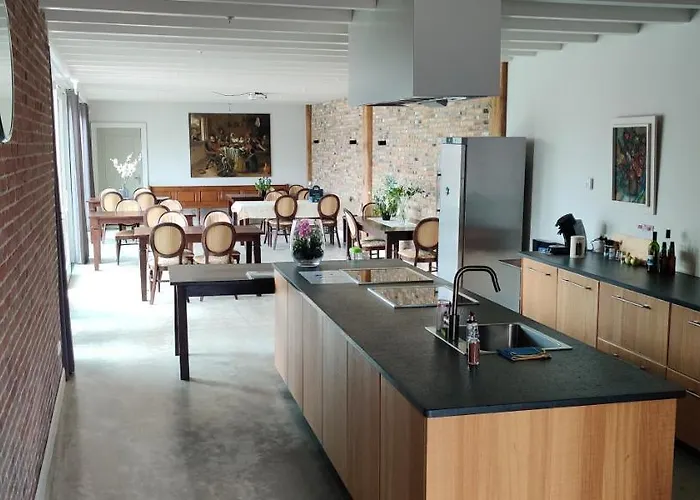 Groepsaccommodatie De Pastorie Lage Mierde