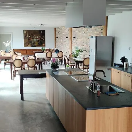 Groepsaccommodatie De Pastorie Lage Mierde