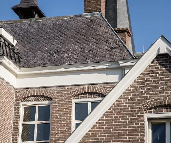 Bed & Breakfast Groepsaccommodatie De Pastorie Lage Mierde