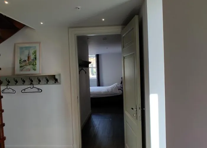 Bed & Breakfast Groepsaccommodatie De Pastorie *